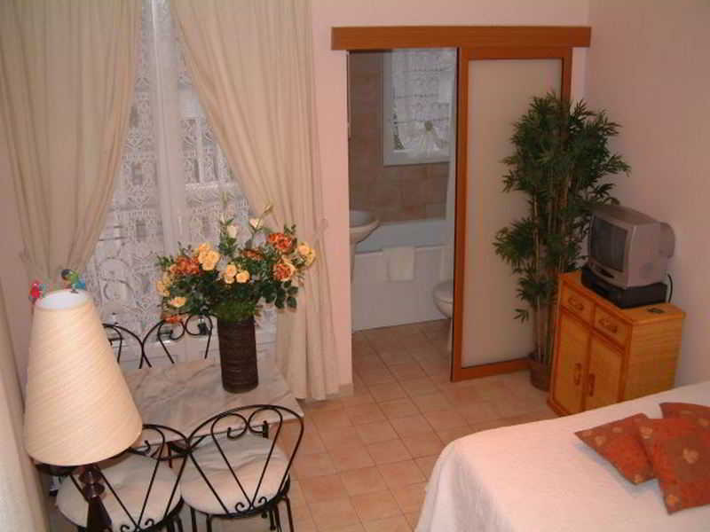 Appart Hotel Residence Courcelle Levallois-Perret Dış mekan fotoğraf